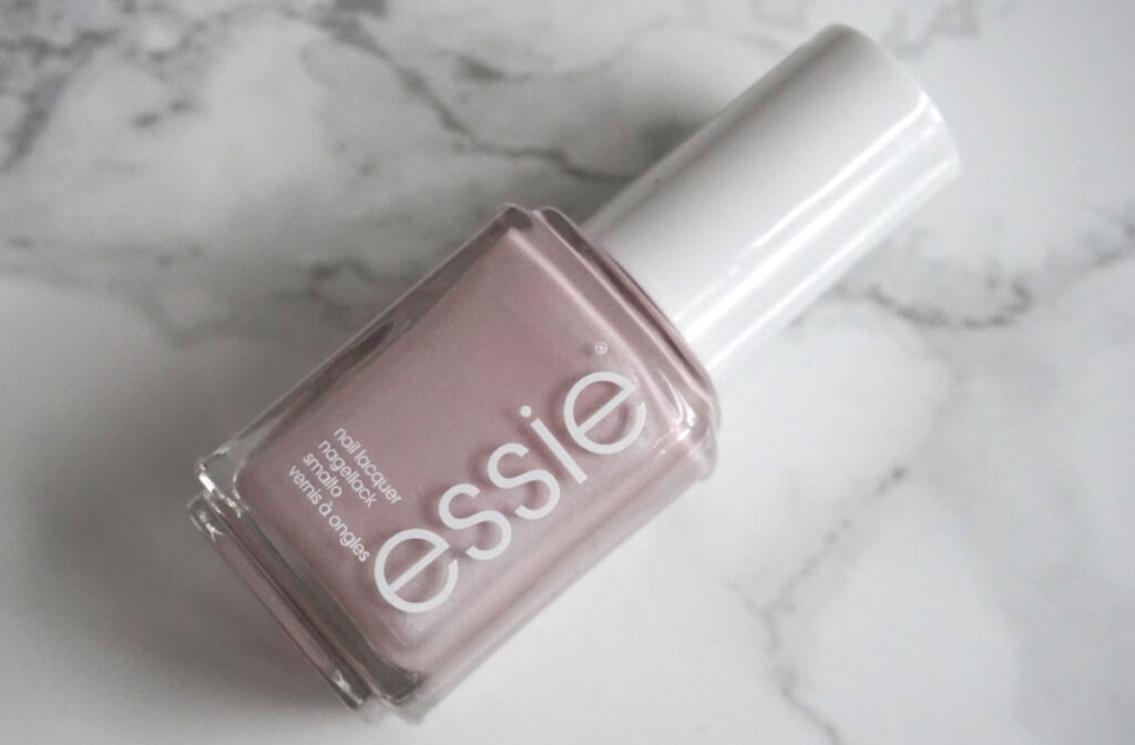 Essie Pillow talk the talk (Not red-y for bed)