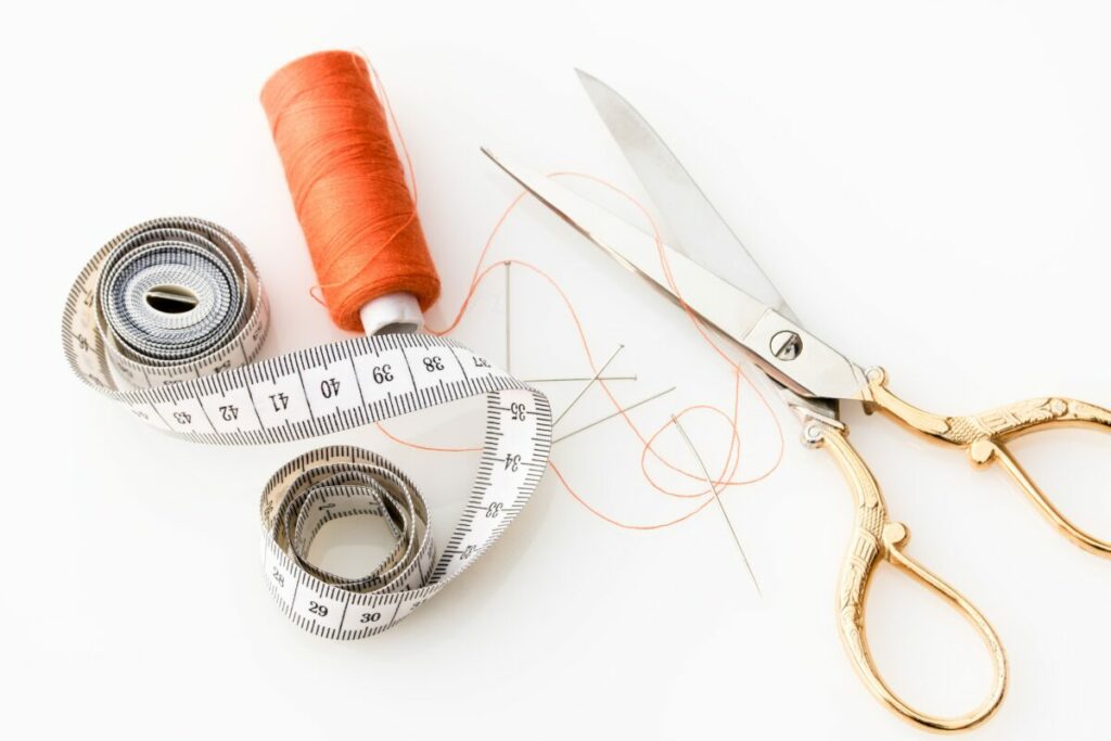 Essie Gel Couture Fall 2022 (‘Tailored transformation’)